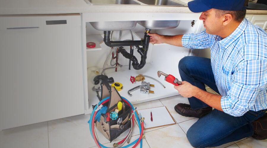 Local expert plumbing services in Falls City, OR